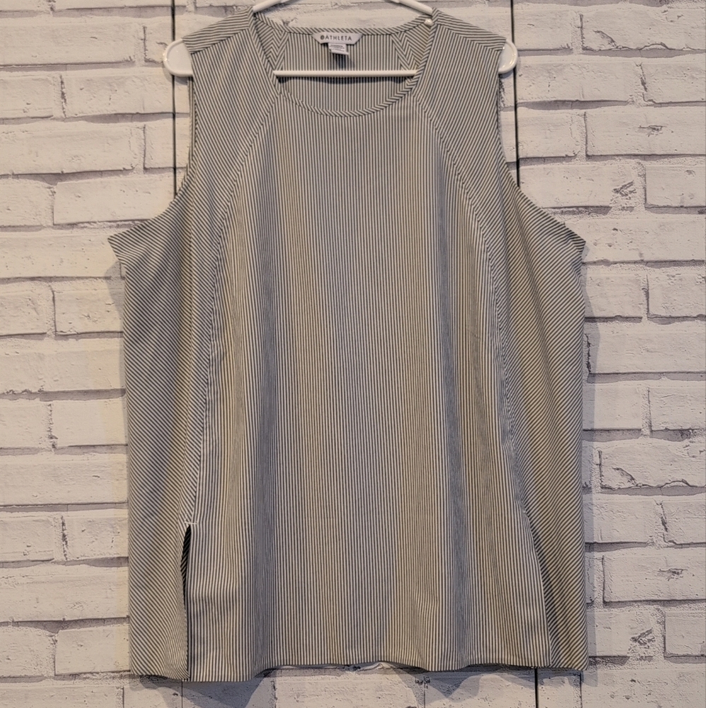 Athleta Women's Size 1X Sleeveless Tank Top Green White Stripe Stretch Fit